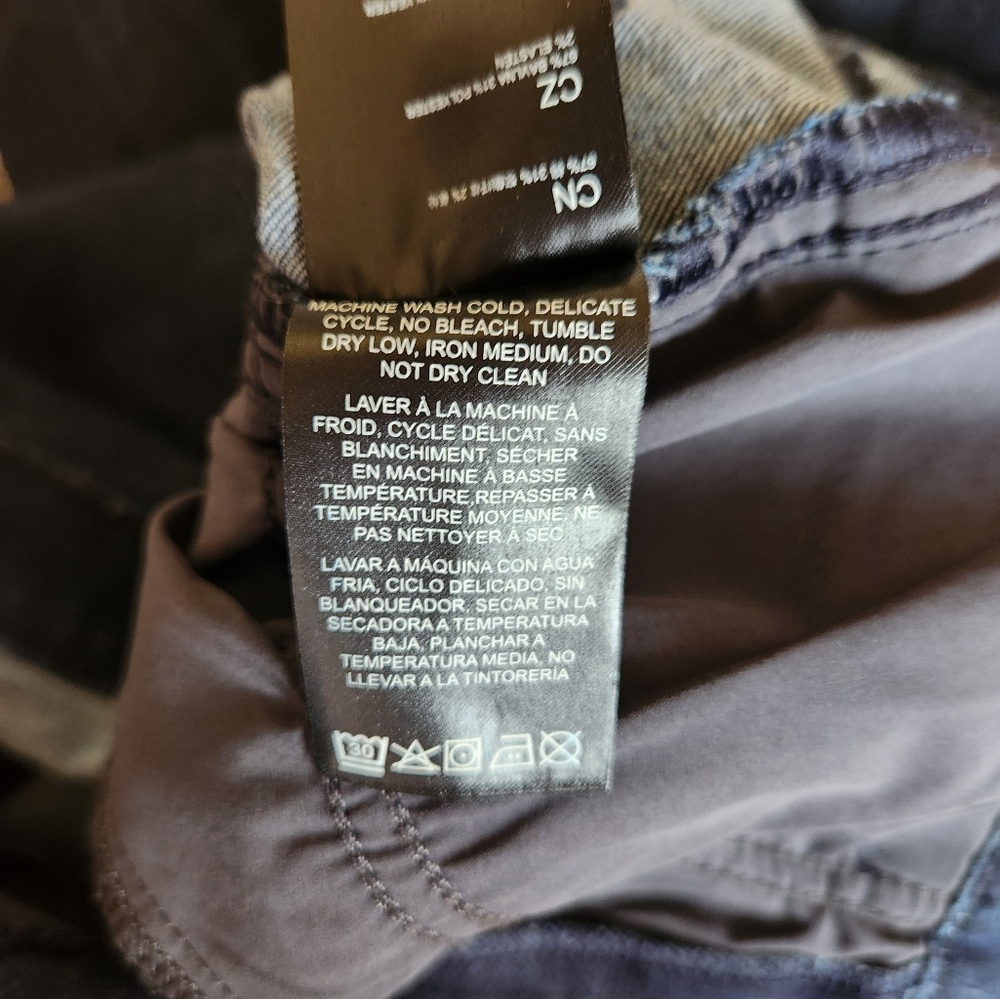 Kuhl Kontour skinny dark wash denim short inseam - Picture 10 of 11